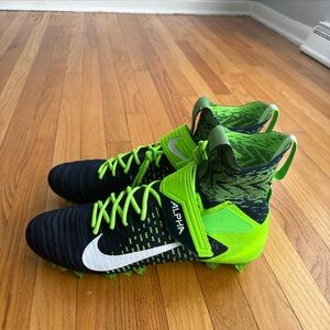 Nike Alpha Menace Elite 2 Flyknit Football Cleats Men Size 16 Green Blue White